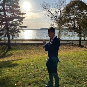 Meet your Posher, Jake